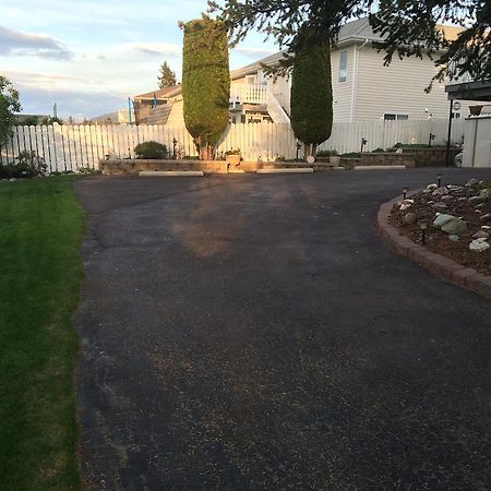 Cedar Heights B&B Cranbrook Bagian luar foto